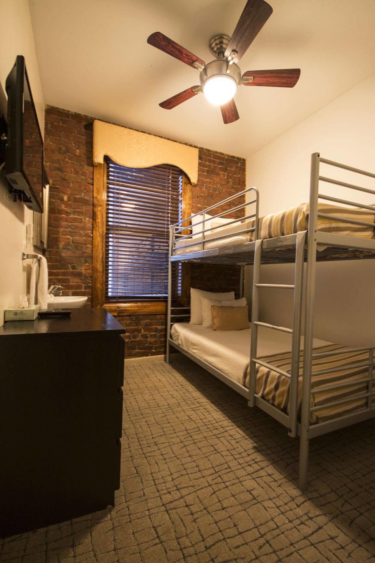 Royal Park Hotel New York Dış mekan fotoğraf