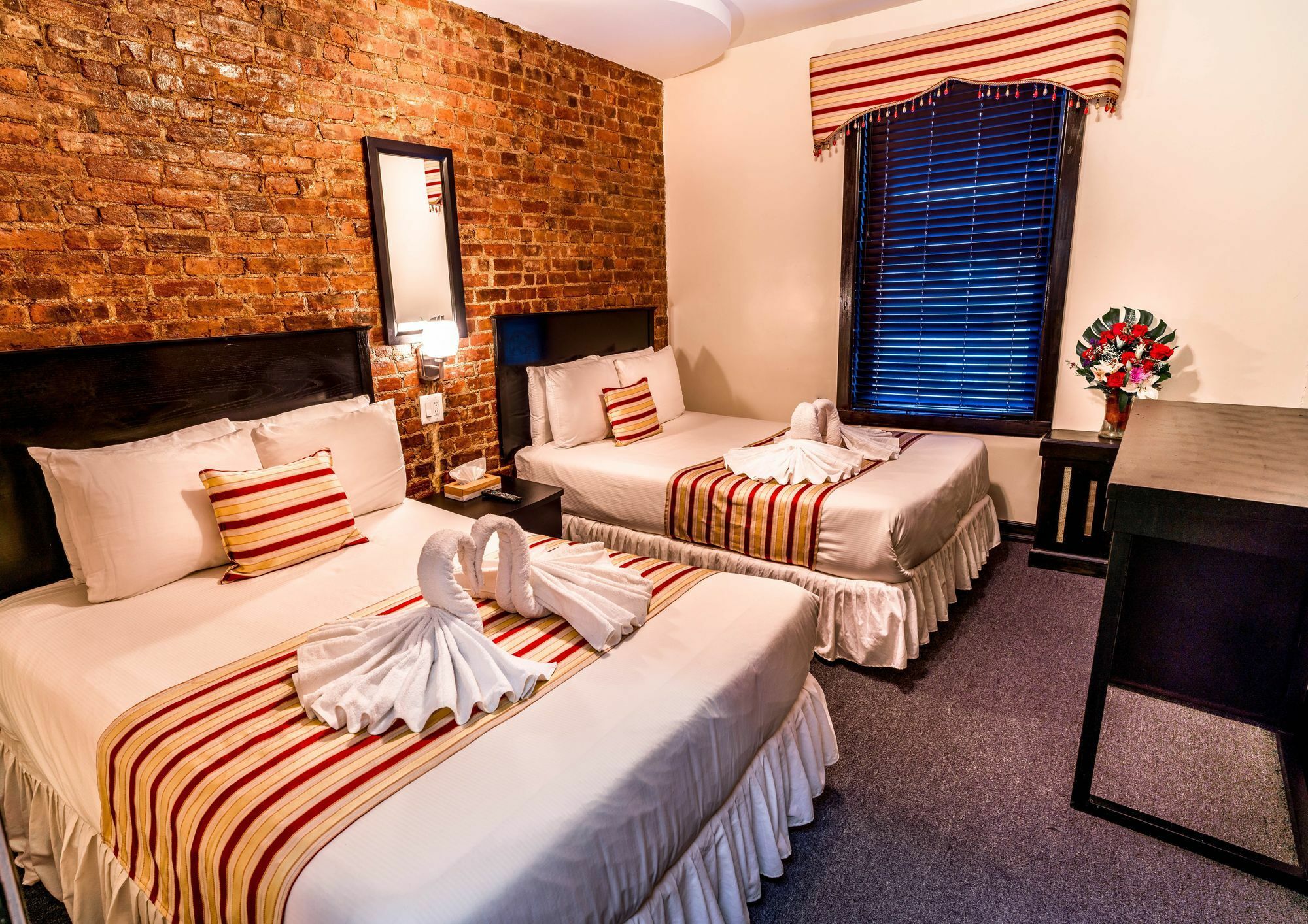 Royal Park Hotel New York Dış mekan fotoğraf